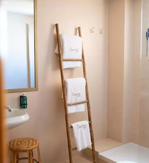 فندق Rooms By Jova