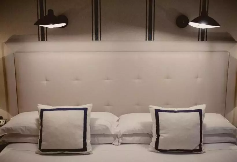 فندق Mercure Jardines De Albia