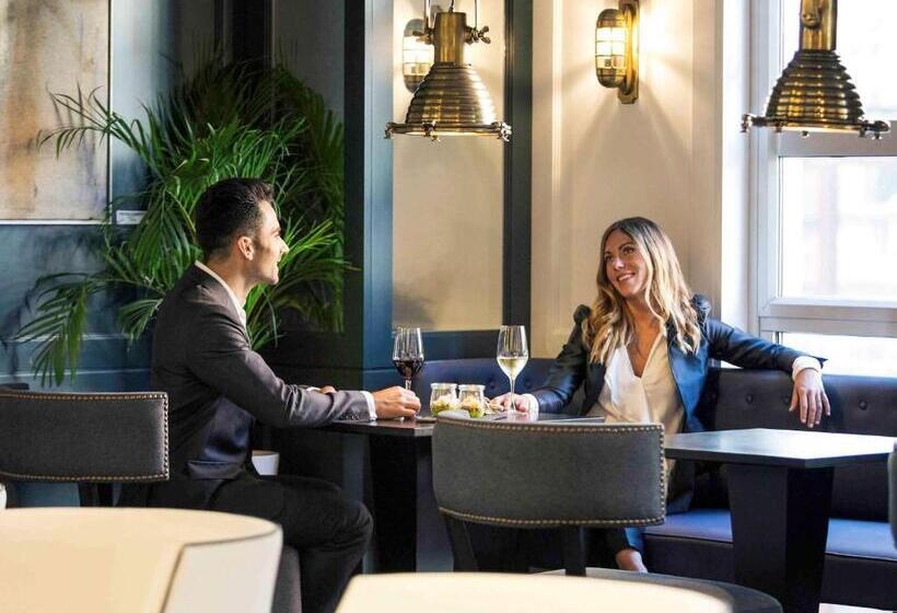 בית מלון כפרי Mercure Jardines De Albia