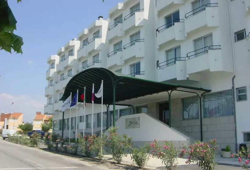 Отель Agua S Nelas Parq