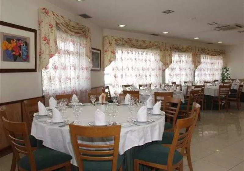 Отель Agua S Nelas Parq