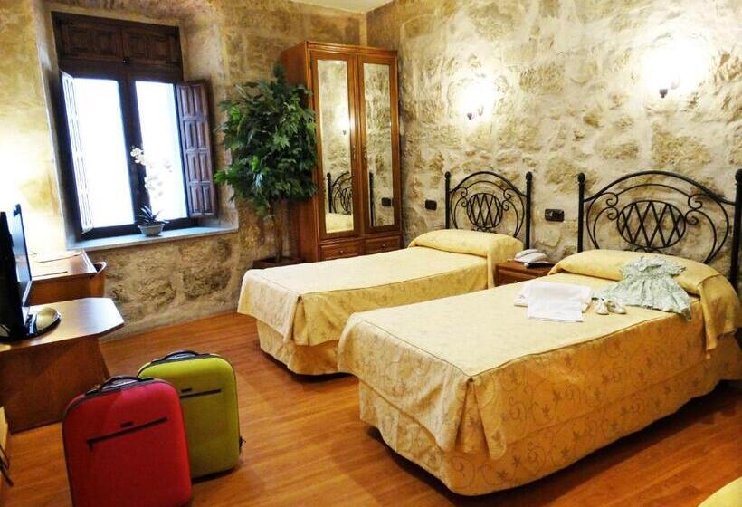 فندق Palacio Antigua Audiencia