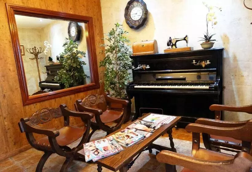 호텔 Palacio Antigua Audiencia