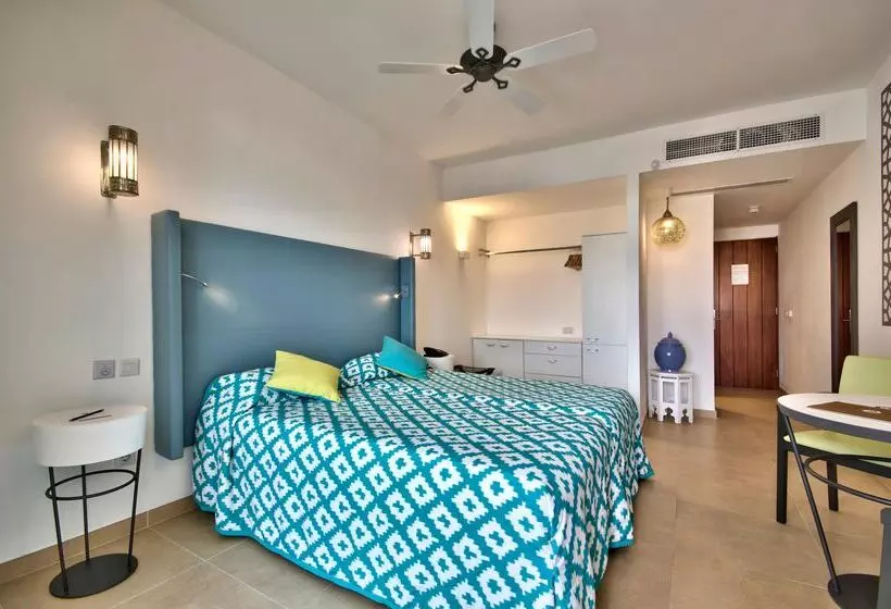 Db San Antonio Hotel + Spa All Inclusive