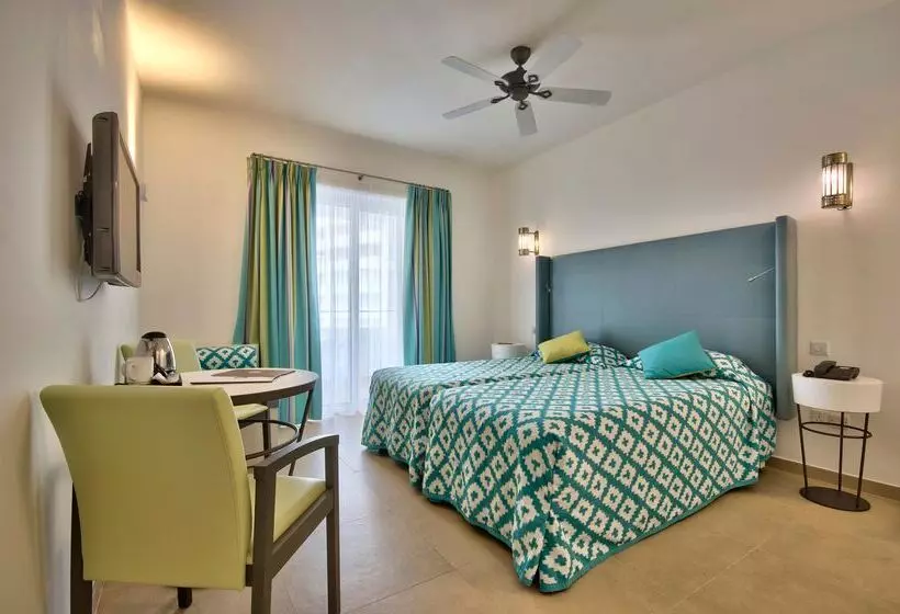 Db San Antonio Hotel + Spa All Inclusive