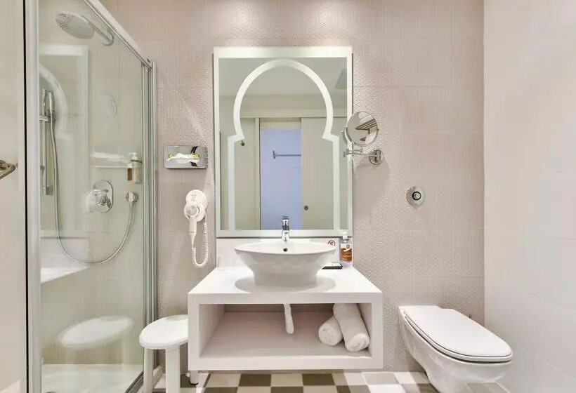 Db San Antonio Hotel + Spa All Inclusive