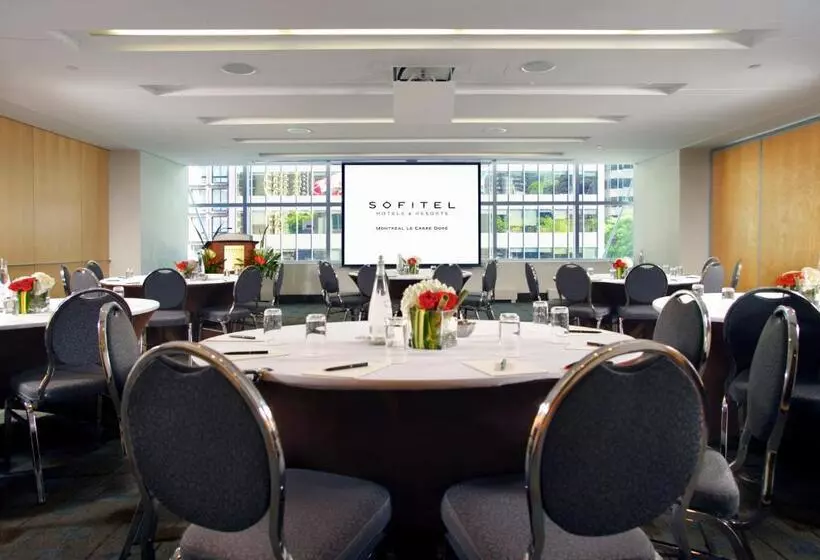 Отель Sofitel Montreal Golden Mile