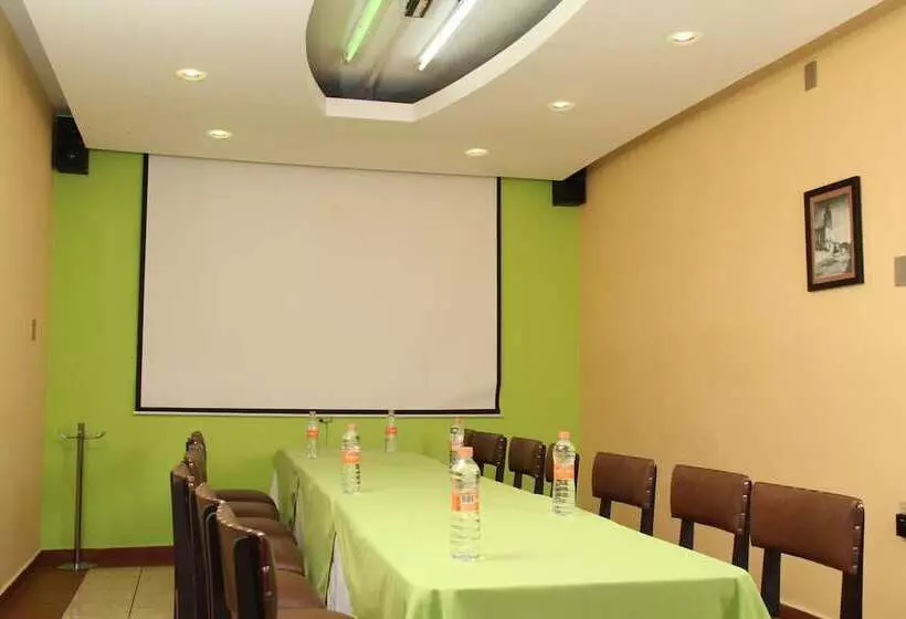 فندق Villa Las Rosas Tepic