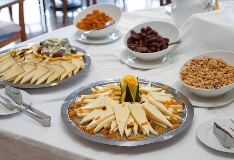 Vitalclass Lanzarote Resort