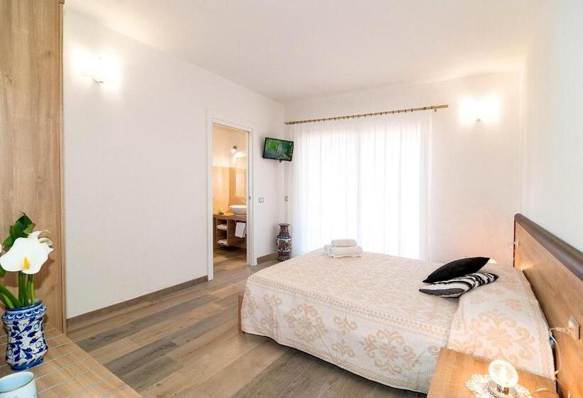 Molarotto Camere Con Angolo Cottura