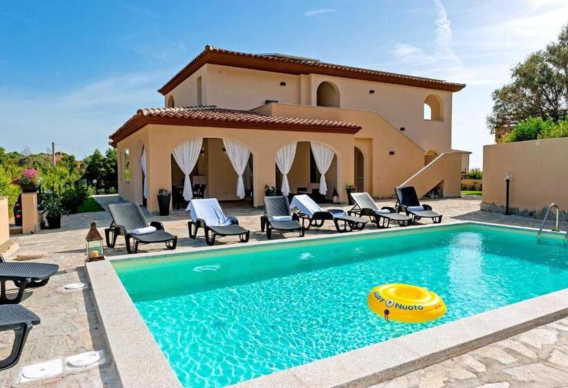 Molarotto Camere Con Angolo Cottura