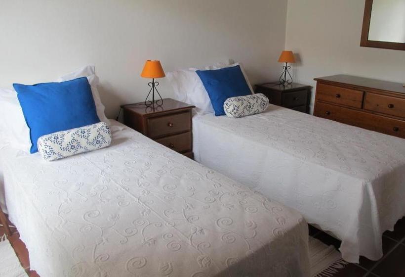 بنسيون A Casinha