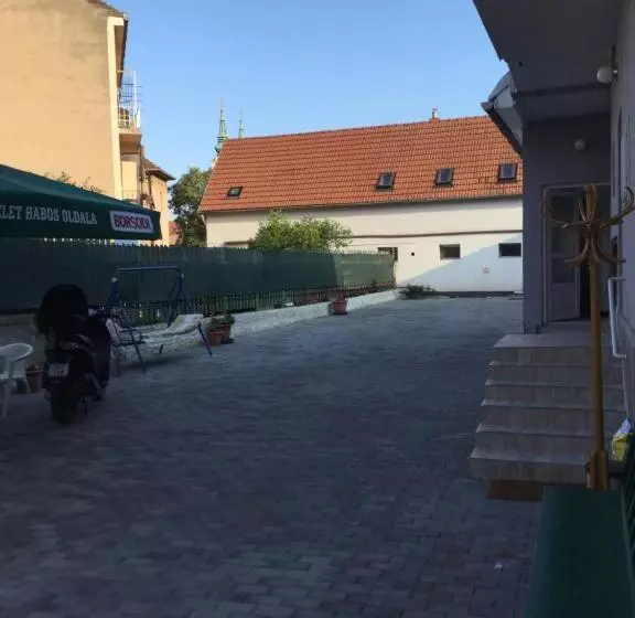 Majatalo Avas Apartman