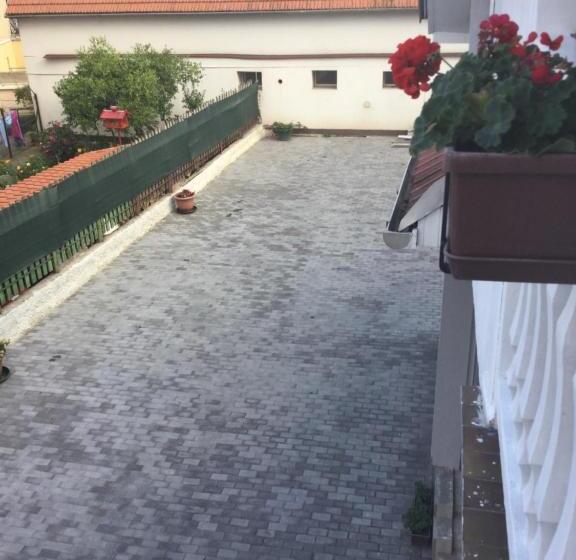 Pensjonat Avas Apartman