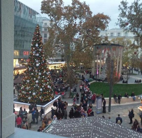 بنسيون Elisa S Guesthouse