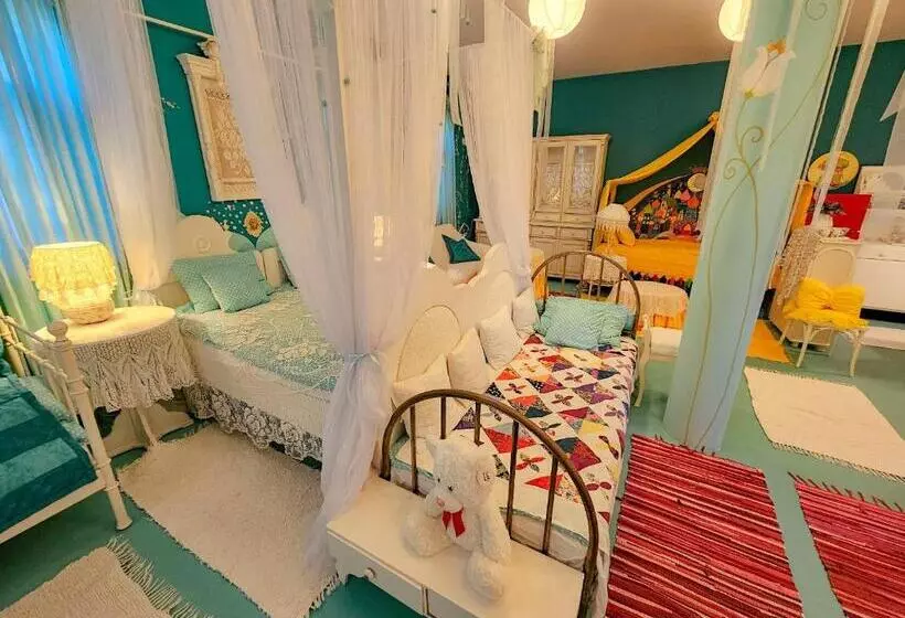 پانسیون Fehér Tulipán Apartman