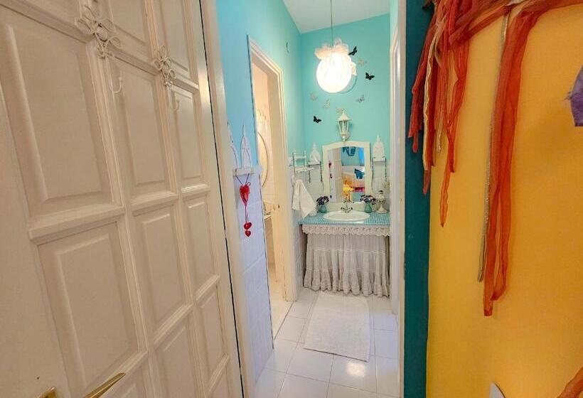 ペンション Fehér Tulipán Apartman