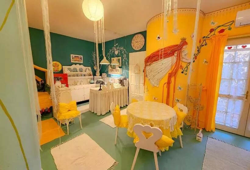 پانسیون Fehér Tulipán Apartman