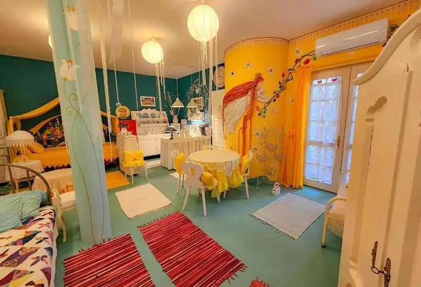 پانسیون Fehér Tulipán Apartman