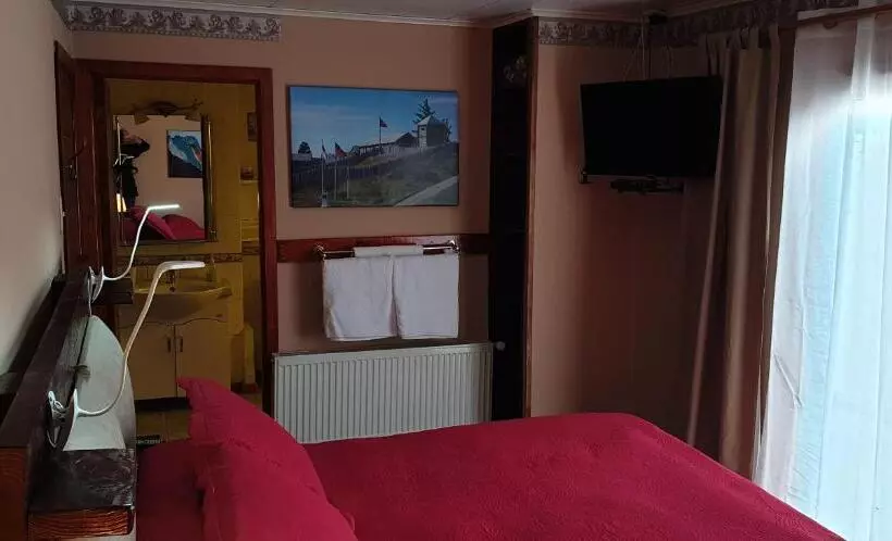 Majatalo La Casa Guesthouse