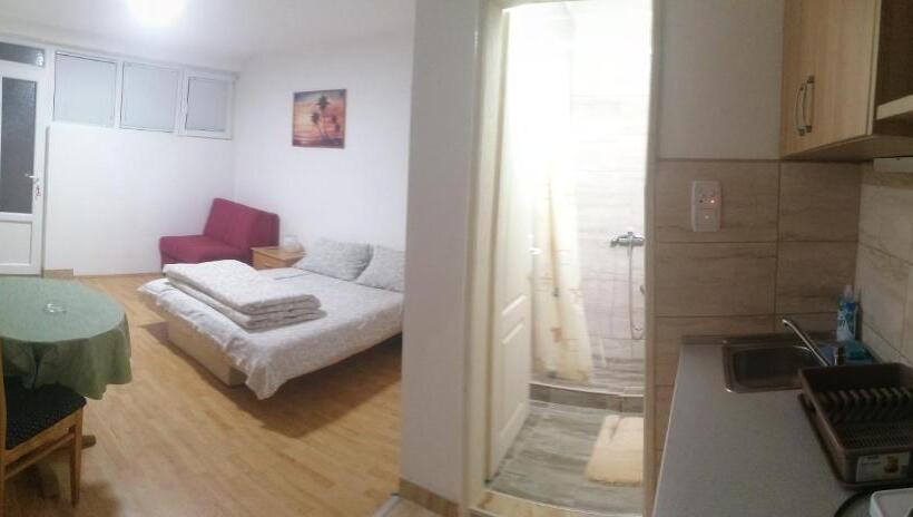 پانسیون Apartmani Milivojevic