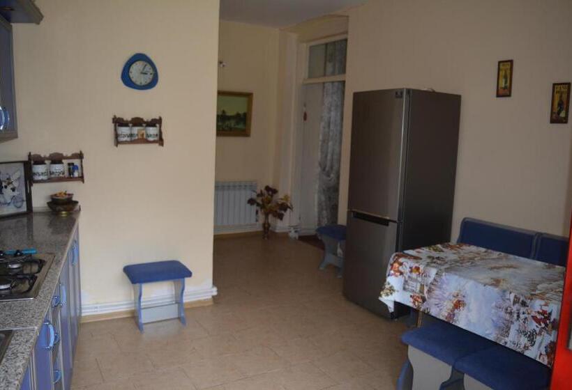 پانسیون Sweet Home