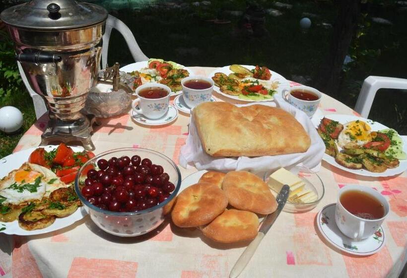 پانسیون Sweet Home