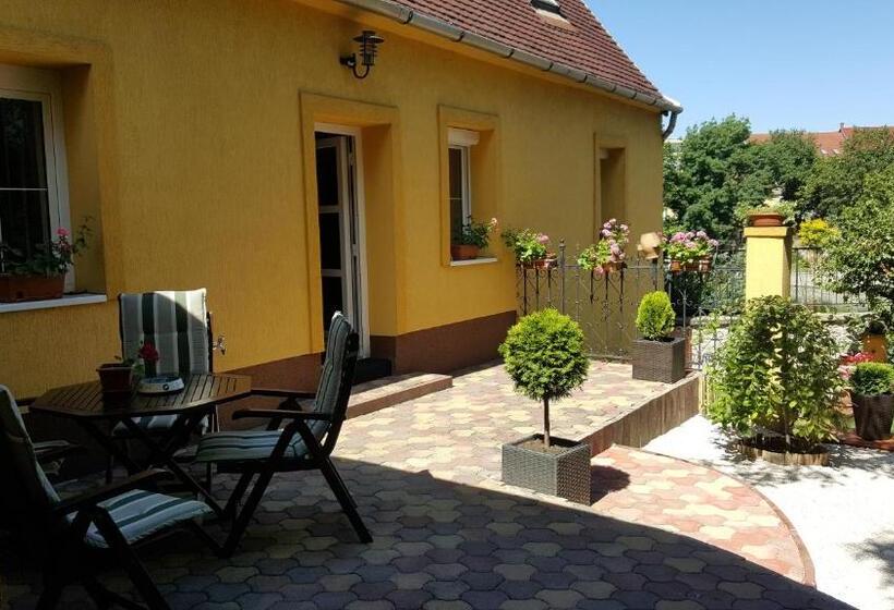 膳宿费 Tópart Apartman