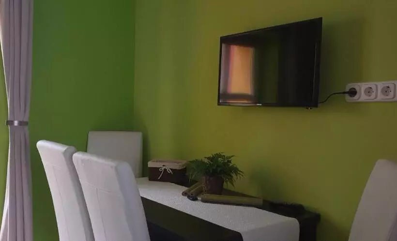 Majatalo Tópart Apartman