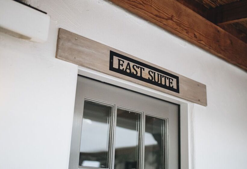 فندق صغير Cottage Inn & Spa