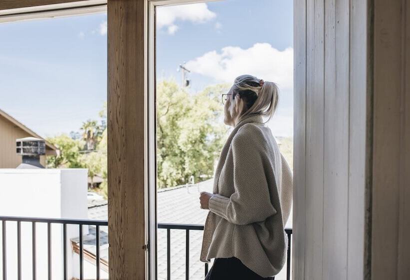 فندق صغير Cottage Inn & Spa