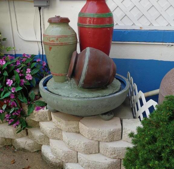 Fountain Motel