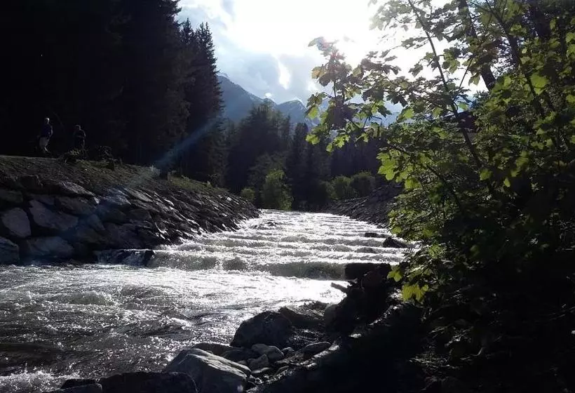 ペンション Gästehaus Truskaller