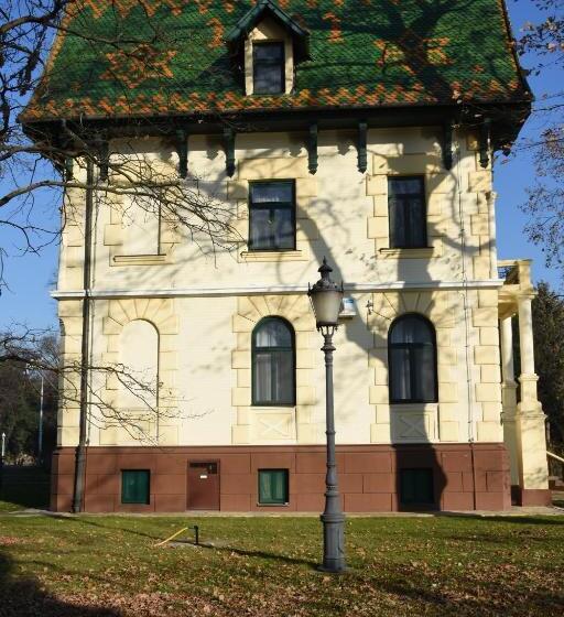 پانسیون Guest House Vila Lujza