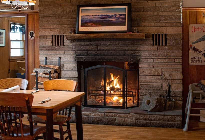 호텔 North Creek Lodge At Gore Mountain