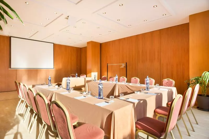 Отель Abba Garden