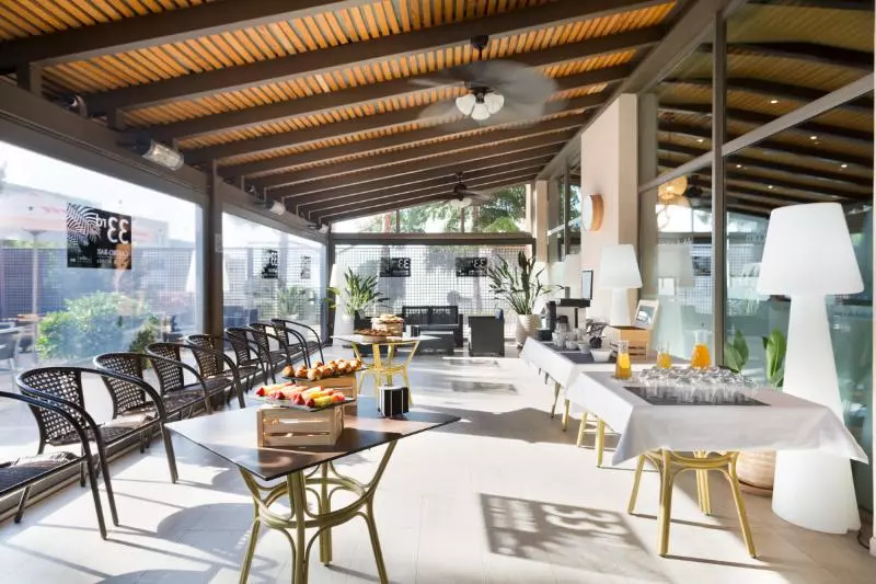 Отель Abba Garden