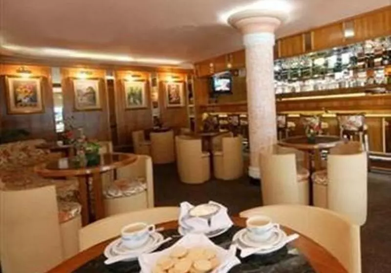 ホテル Atlantico Copacabana