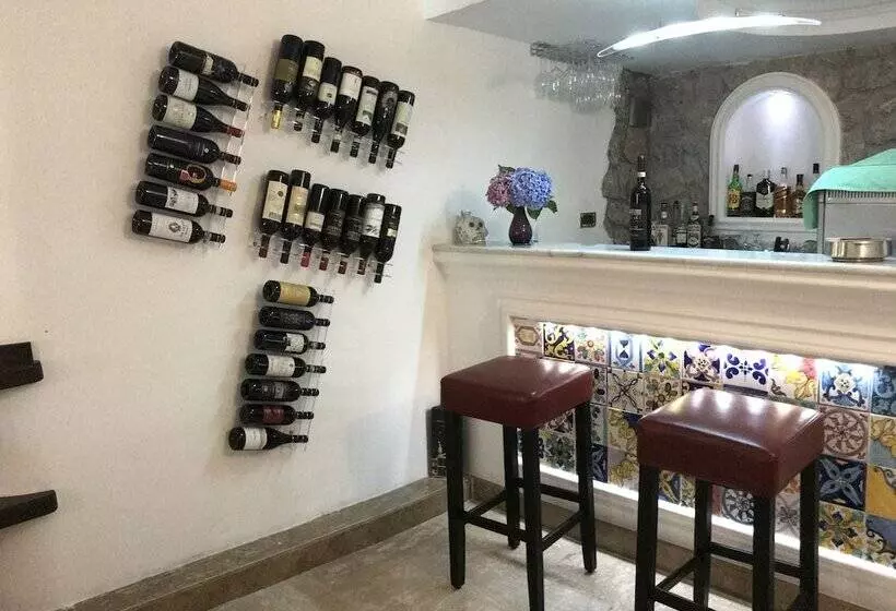 فندق Capri Bougainville