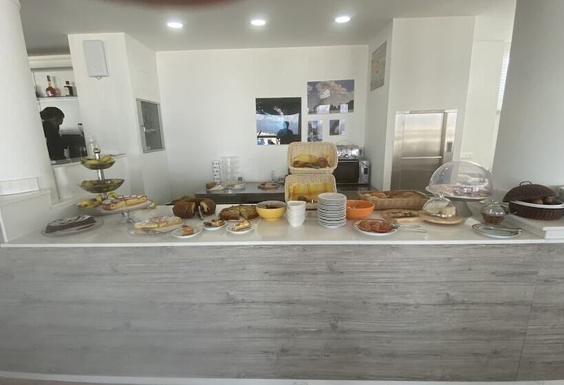 هتل Capri Bougainville