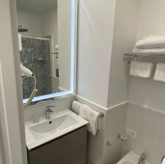 فندق Capri Bougainville