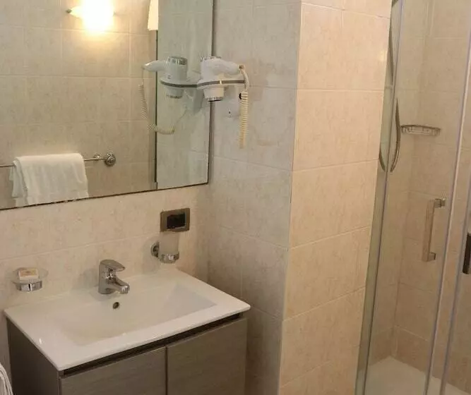 فندق Capri Bougainville