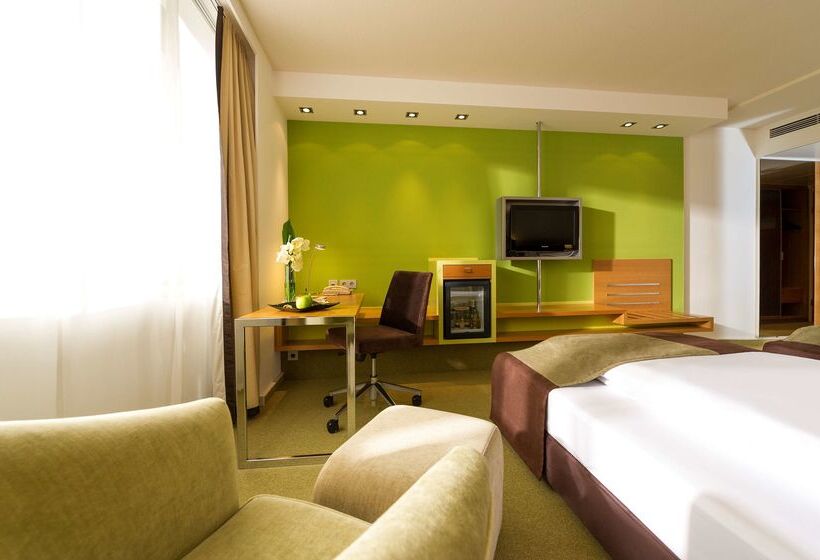 Hotelli Dorint Main Taunus Zentrum Frankfurt Sulzbach