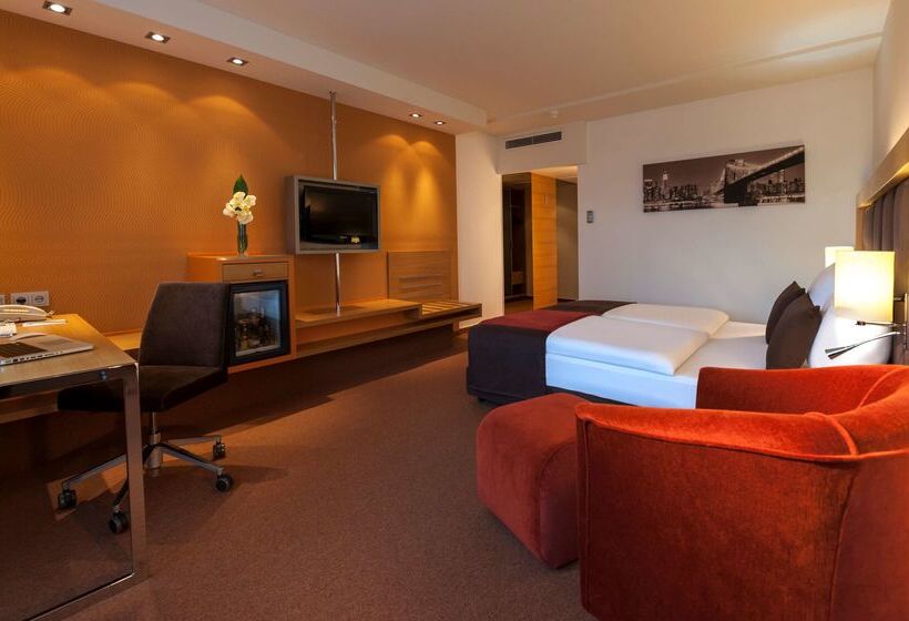 Hotelli Dorint Main Taunus Zentrum Frankfurt Sulzbach