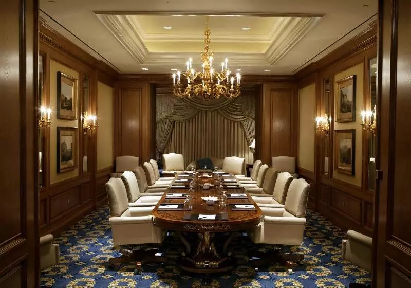 בית מלון כפרי Grand America