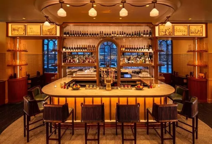 בית מלון כפרי Grand America