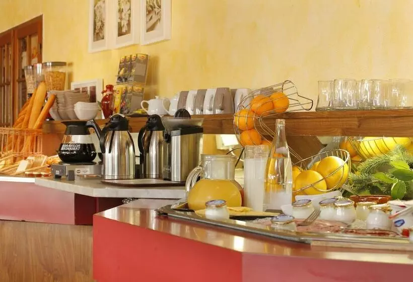 호텔 Ikar   Fasthôtel Blois