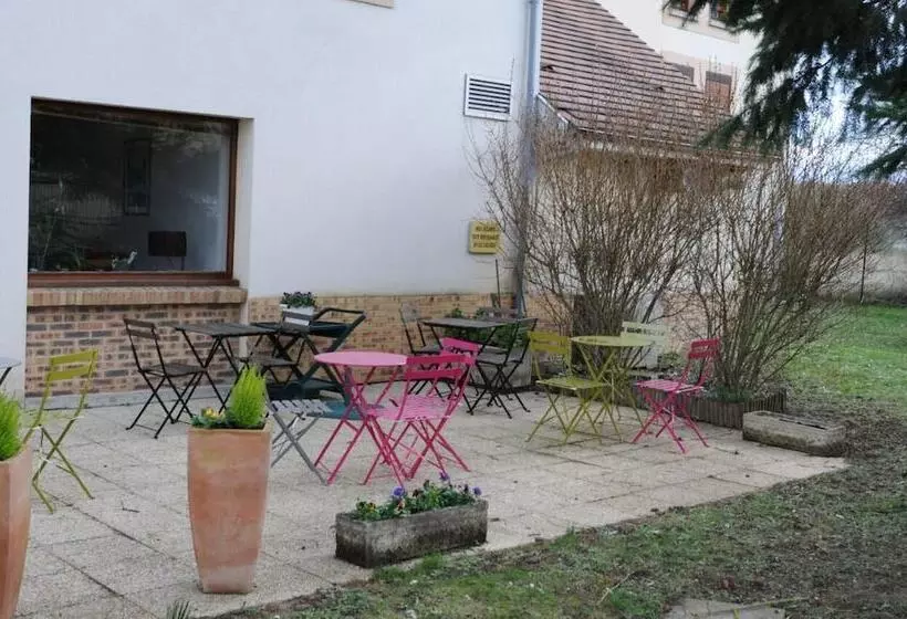 호텔 Ikar   Fasthôtel Blois