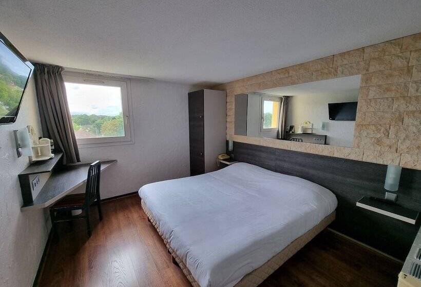 هتل Hôtel Restaurant Le Relais Pau Nord