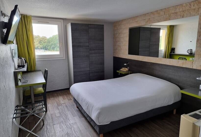 هتل Hôtel Restaurant Le Relais Pau Nord